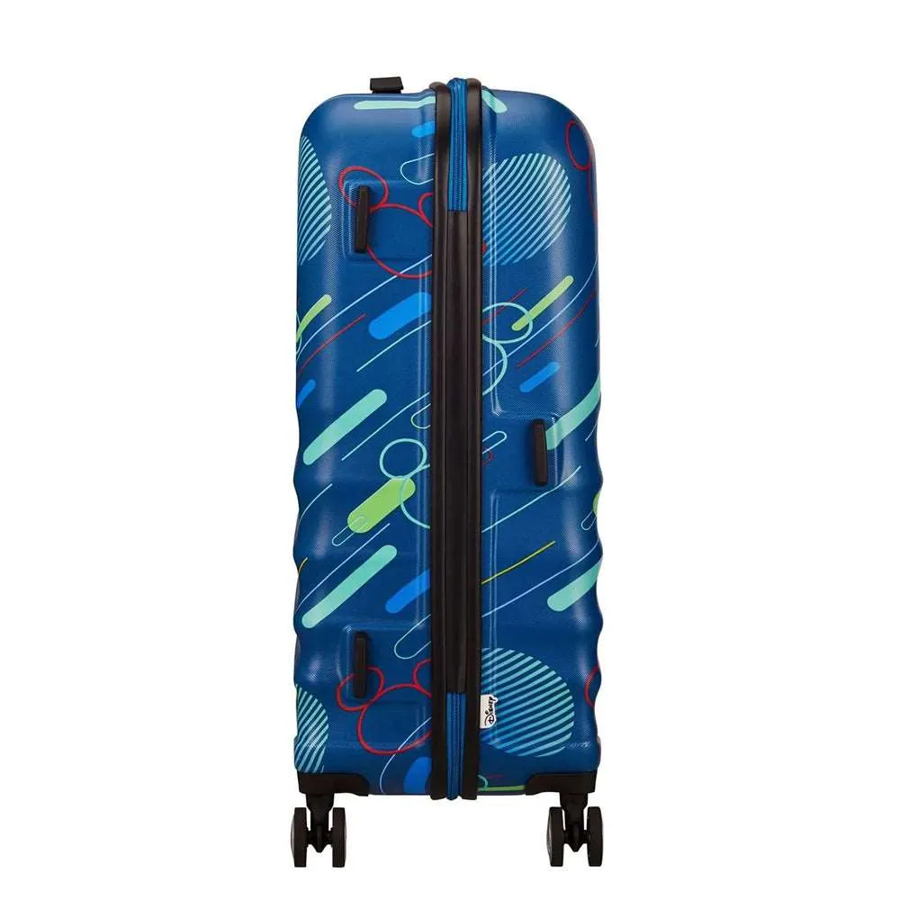 American Tourister Disney Wavebreaker Spinner Medium