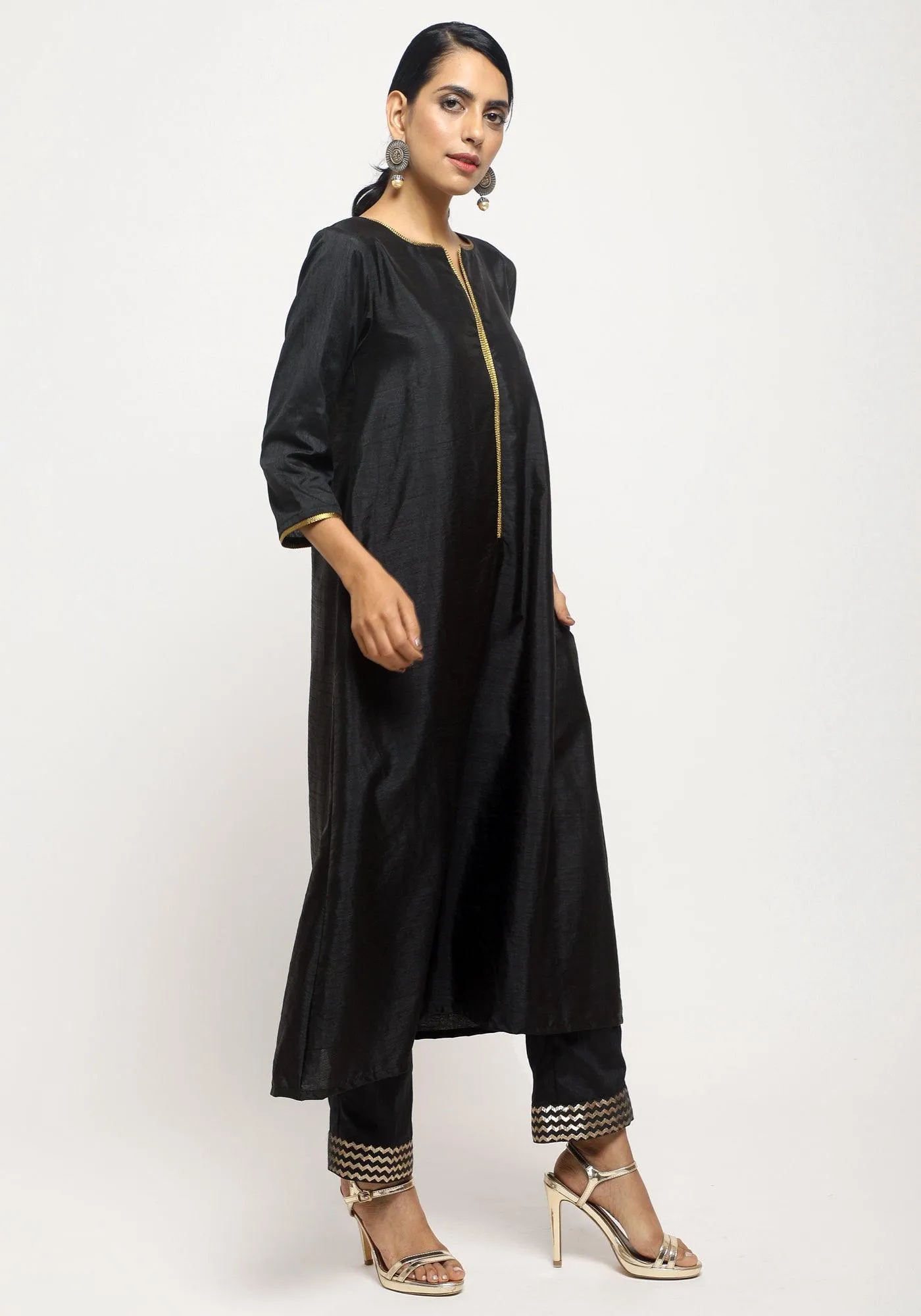 Black Laced Kurta- Foil Pant