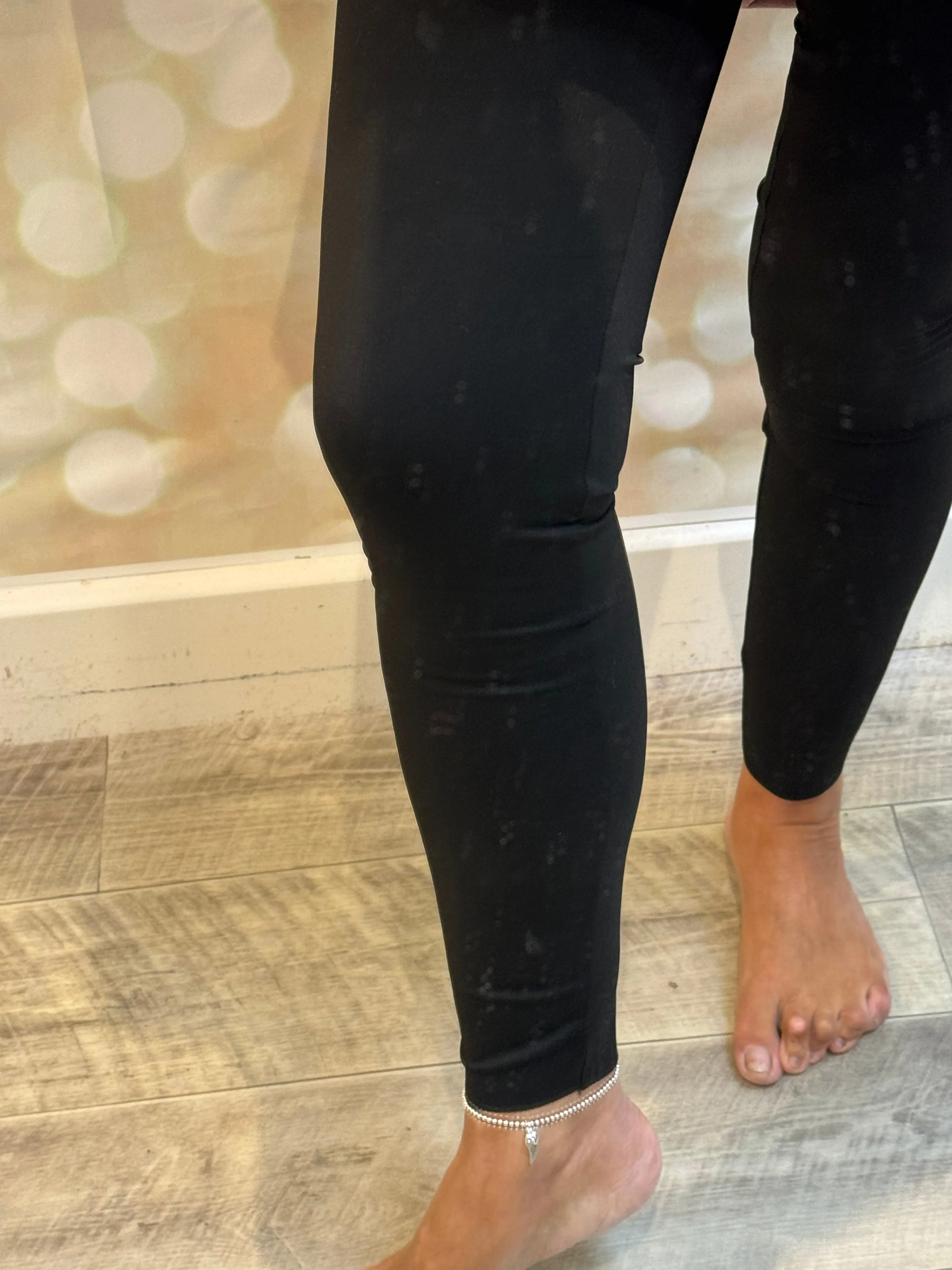 Energy shaping leggings