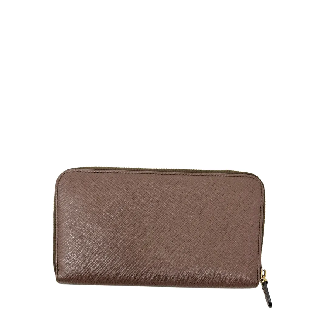 Ferragamo Double Gancini Zip Wallet