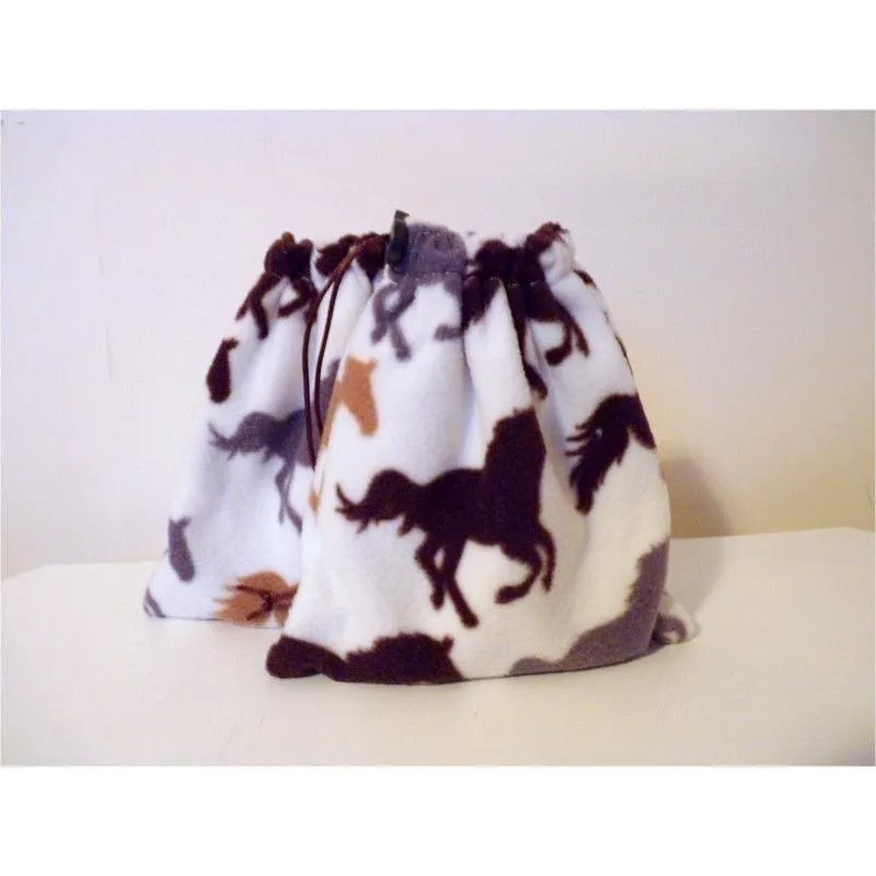 Stirrup Iron Covers - Cream Horse Print